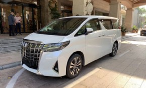 商務(wù)考察會議租車豐田埃爾法30系（深圳租車公司）